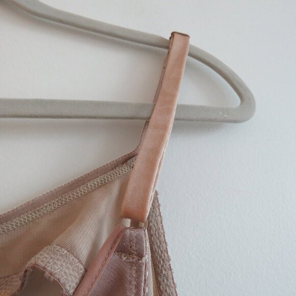 VINTAGE MINIMZER BY LILYETTE Satin Embroidered Bra in Nude Beige - Size 36B - Picture 6 of 15